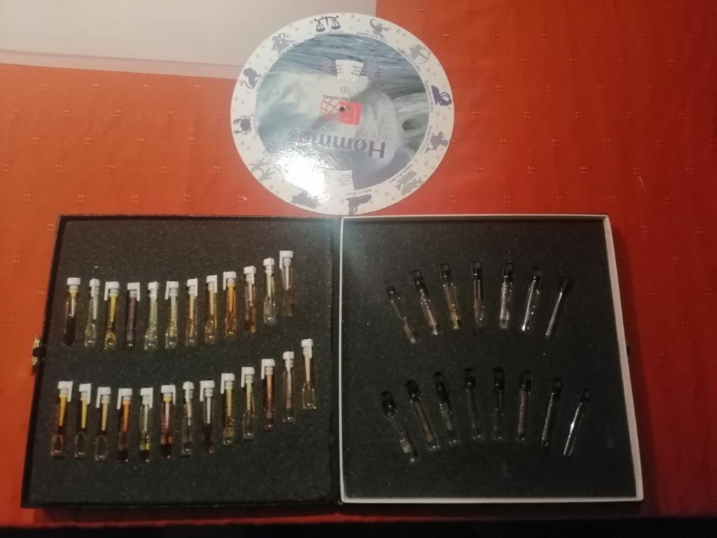 Coffret 40 échantillons parfum LR Interantional, Enlèvement ou Envoi, Comme neuf