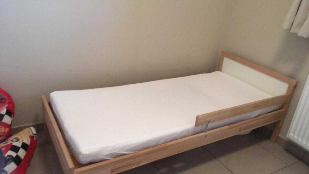Peuterbed Sniglar, Kinderen en Baby's, 70 tot 85 cm, Zo goed als nieuw, 160 tot 180 cm, Ophalen