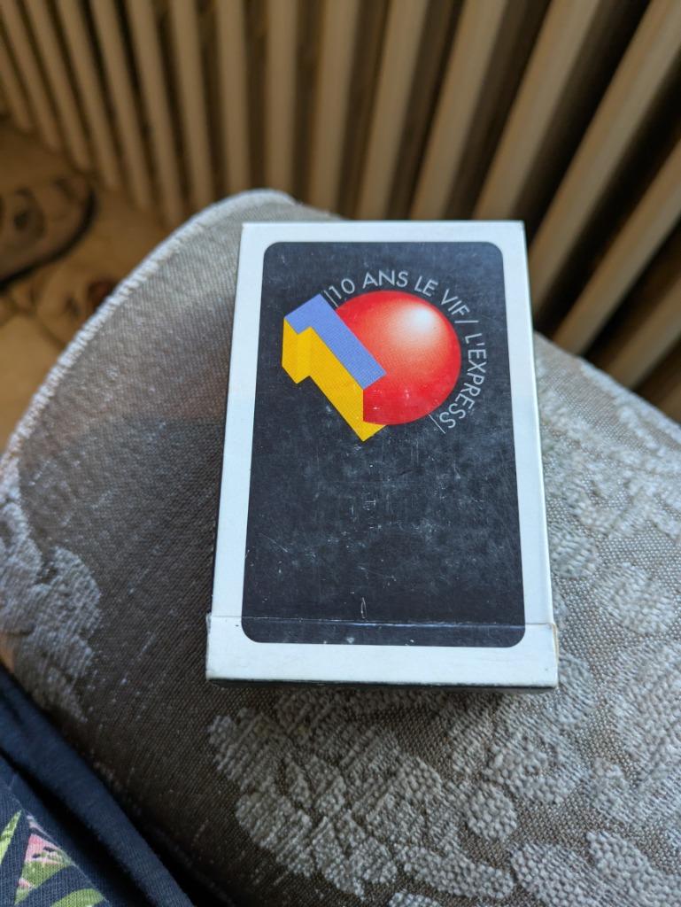 10 ans le vif, Enlèvement ou Envoi, Comme neuf, Carte(s) à jouer