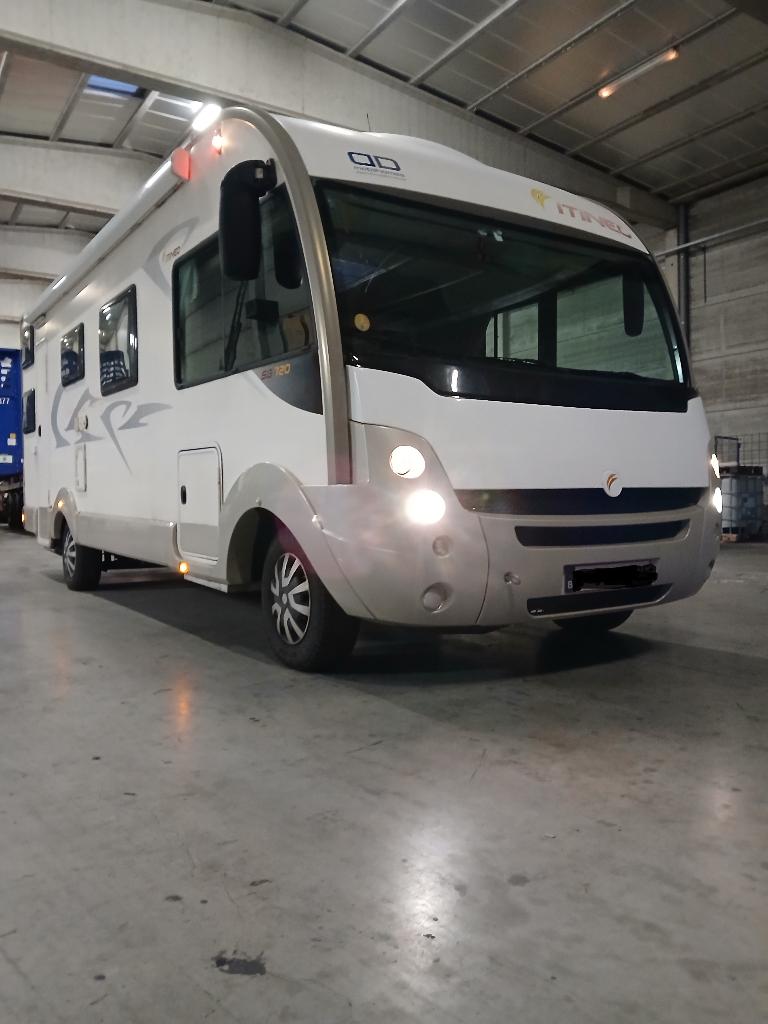 Itineo SB720 integraal, Caravans en Kamperen, Mobilhomes, Particulier, tot en met 6, Integraal, Overige merken, Fiat, Diesel, Handgeschakeld