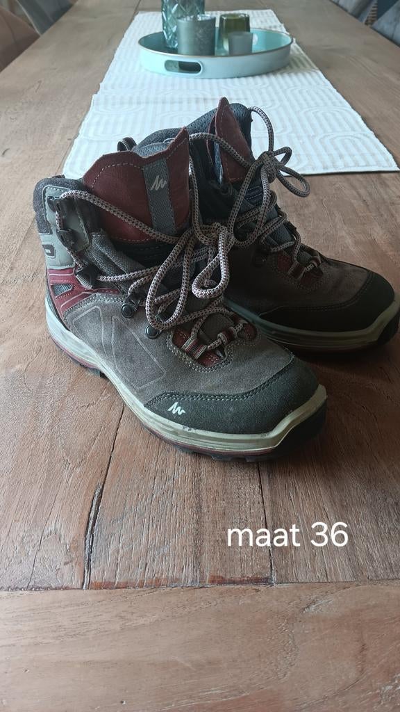 Wandelschoenen - Quechua - maat 36, Kinderen en Baby's, Gebruikt, Jongen of Meisje, Schoenen, Ophalen of Verzenden