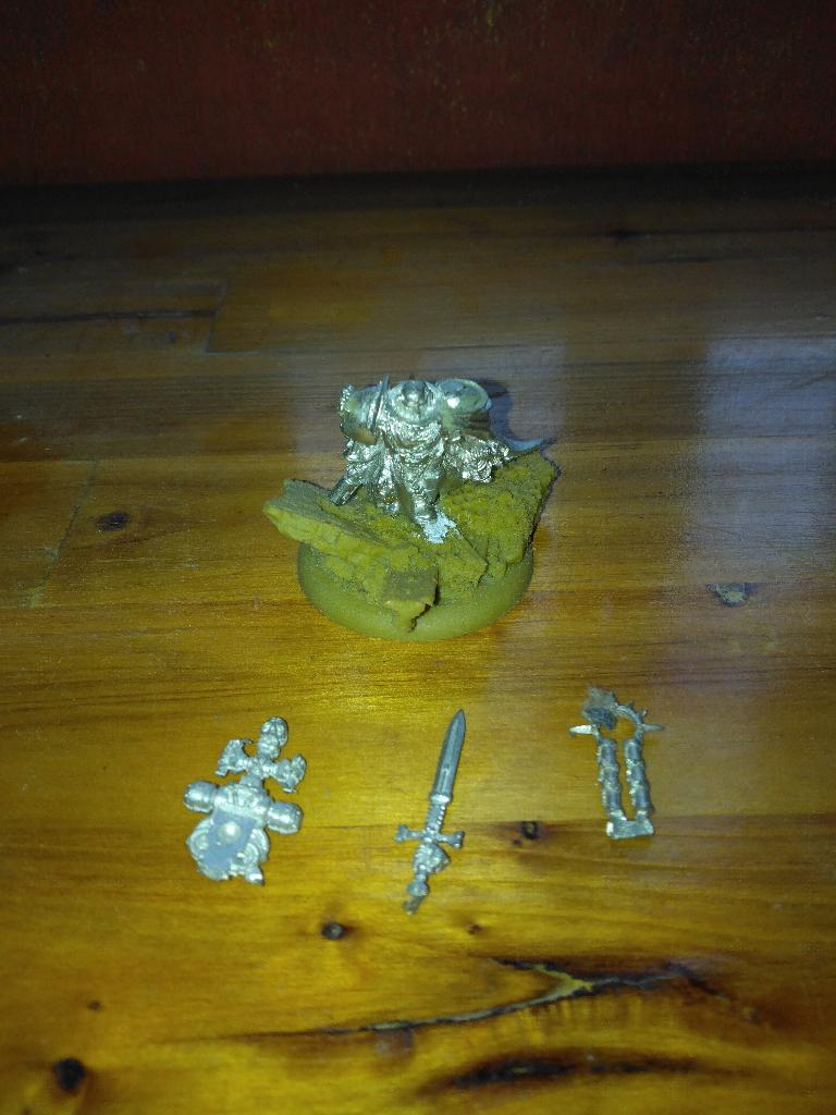 helbrecht metal // black templar // space marine, Enlèvement ou Envoi, Comme neuf, Warhammer 40000, Figurine(s)