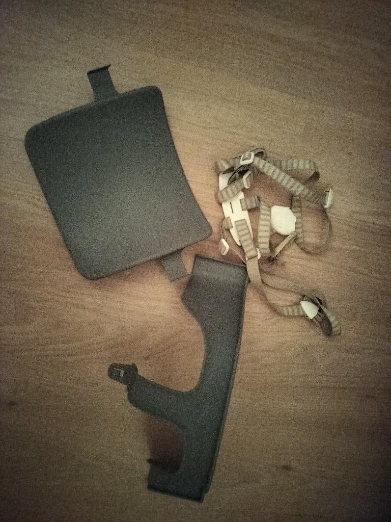 Baby- en peuterset Stokke Tripp Trapp, Kinderen en Baby's, Ophalen, Gebruikt, Meegroeistoel, Gordel(s)