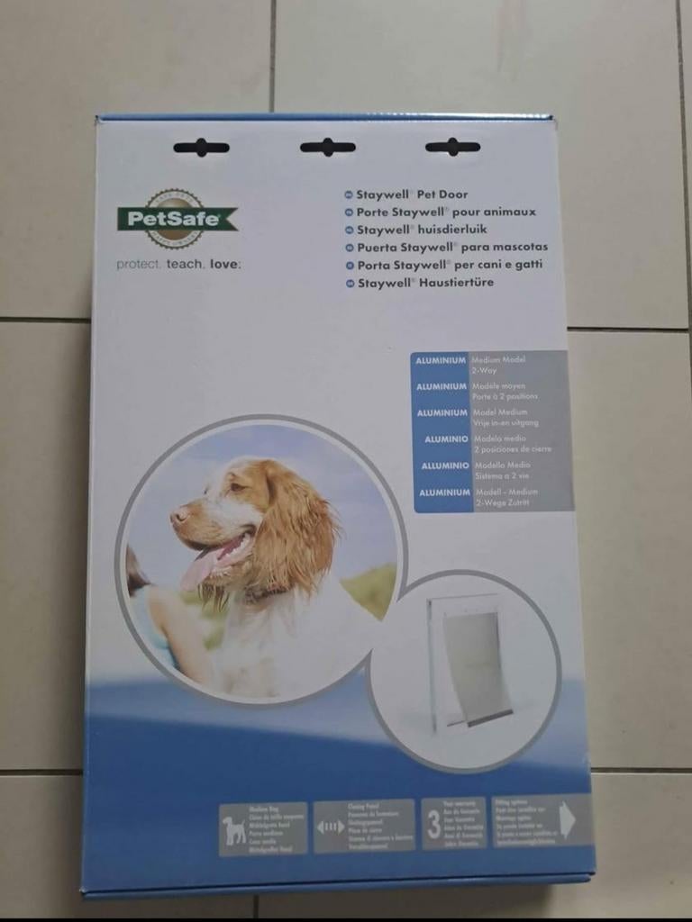 Petsafe Staywell aluminium kattenluik / hondenluik  SMALL, Dieren en Toebehoren, Kattenvoerbakken en Drinkbakken, Ophalen