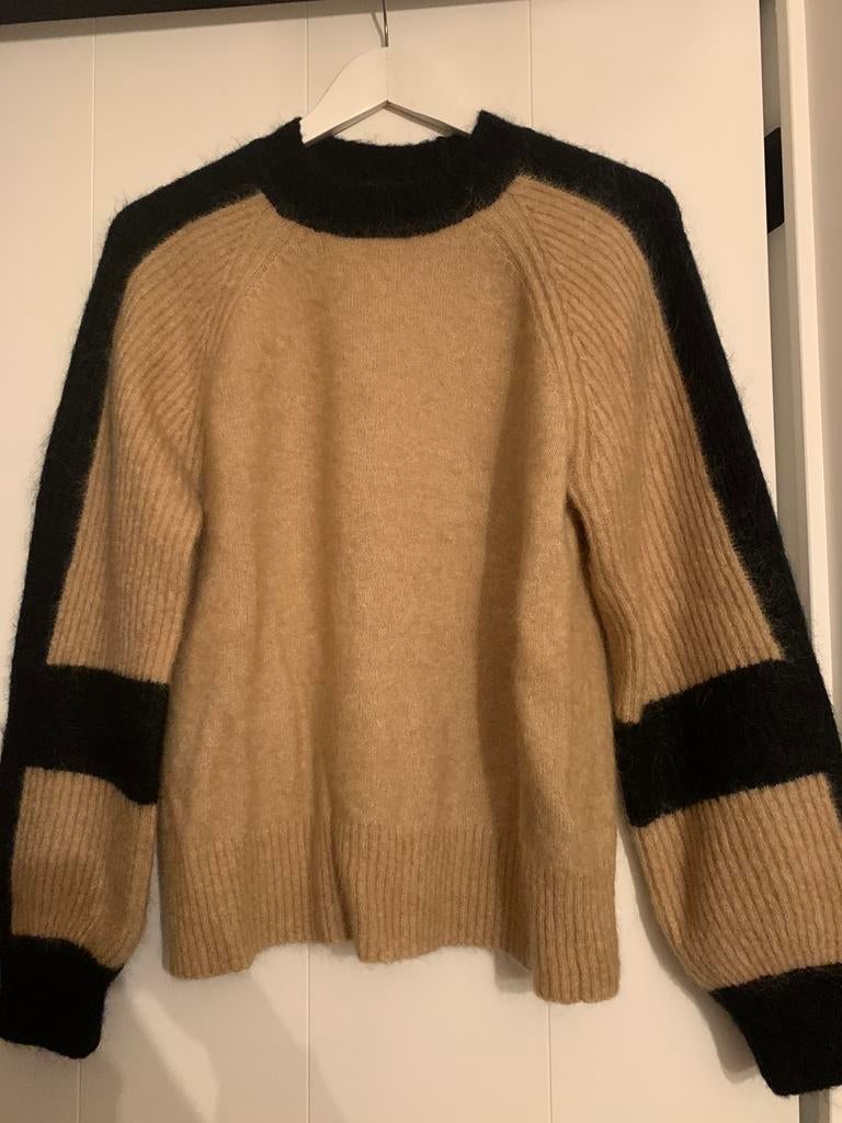 Beige pull mohair met zwarte accenten medium, Ophalen of Verzenden, Beige