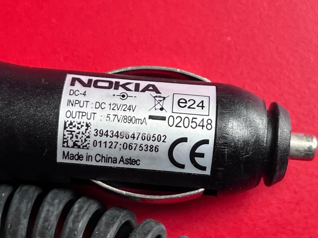 Chargeur Nokia sur Allume cigare 12V, Télécoms, Enlèvement ou Envoi, Utilisé, Nokia