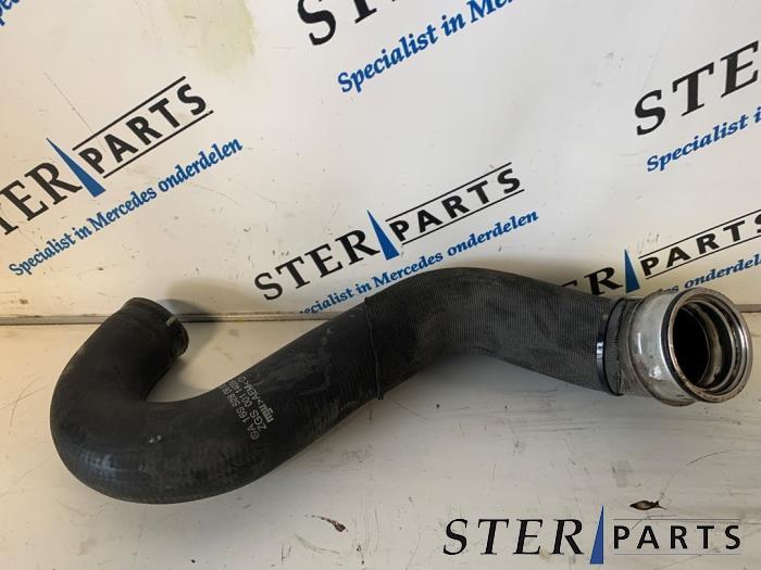 Tuyau intercooler d'un Mercedes B-Klasse, Enlèvement ou Envoi, 3 mois de garantie, Utilisé, Mercedes-Benz