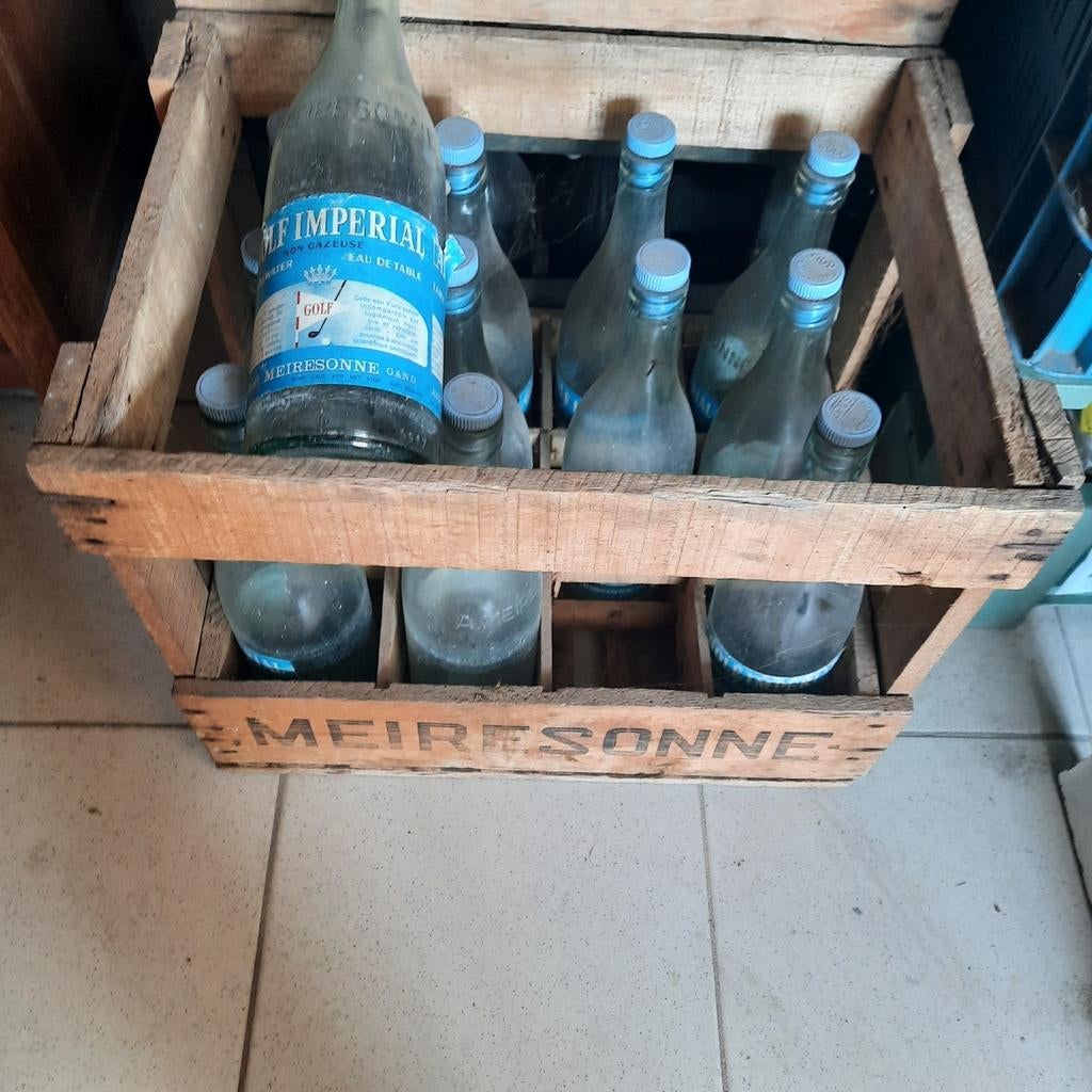 Meiresonne - Golf flessen ( 12 st ) + bak . 75 euro ., Ophalen of Verzenden