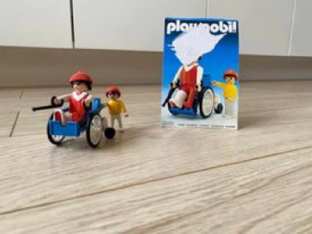 Patient Playmobil en fauteuil roulant avec l'enfant numéro 3, Enlèvement ou Envoi, Utilisé, Ensemble complet