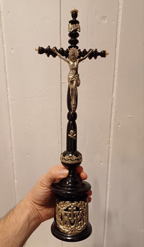 Croix en bois du XIXe siècle, Antiquités & Art, Enlèvement ou Envoi