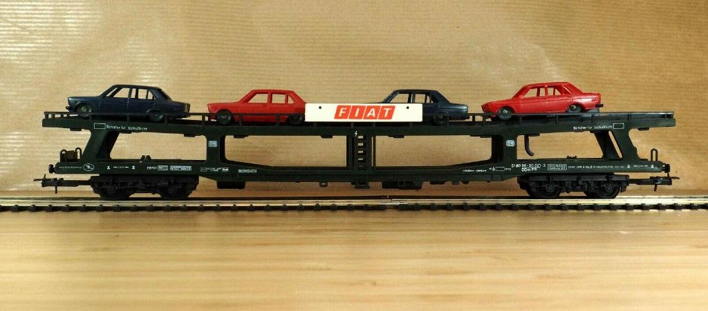 Ancien Wagon Porte Autos FIAT 1/87 HO LIMA Jouef compatible, Hobby & Loisirs créatifs, Enlèvement ou Envoi, Comme neuf, Wagon