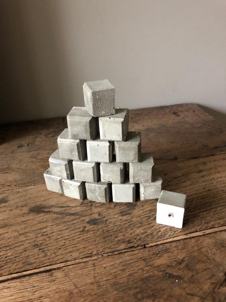 Haak / handgreep in beton, Ophalen of Verzenden