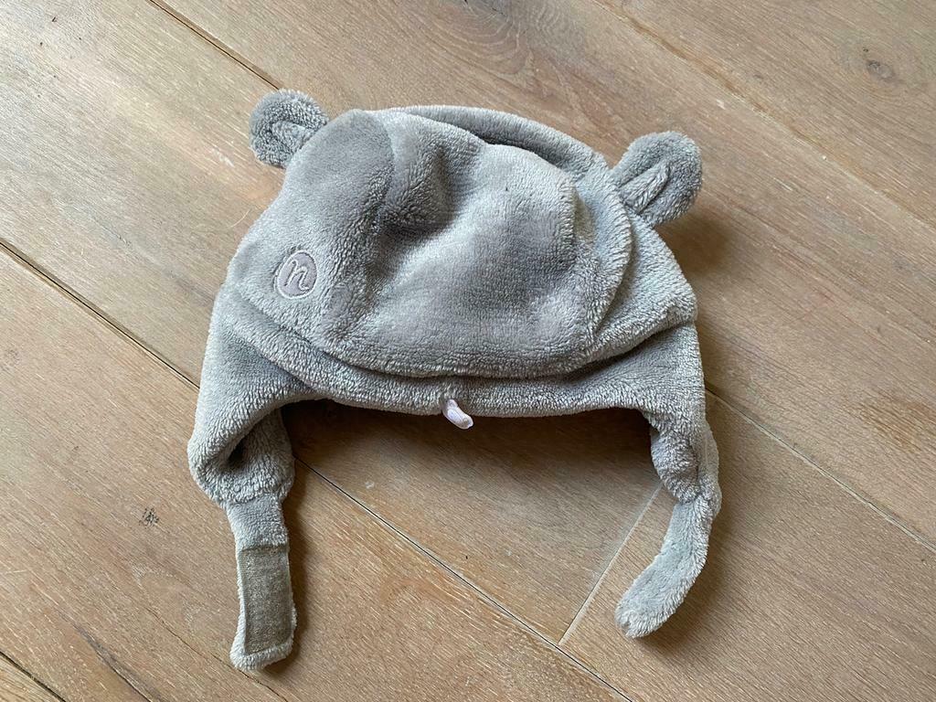 Muts van Noukie’s 6M-12M in nieuwstaat, Garçon ou Fille, Enlèvement ou Envoi, Comme neuf, Noukie’s