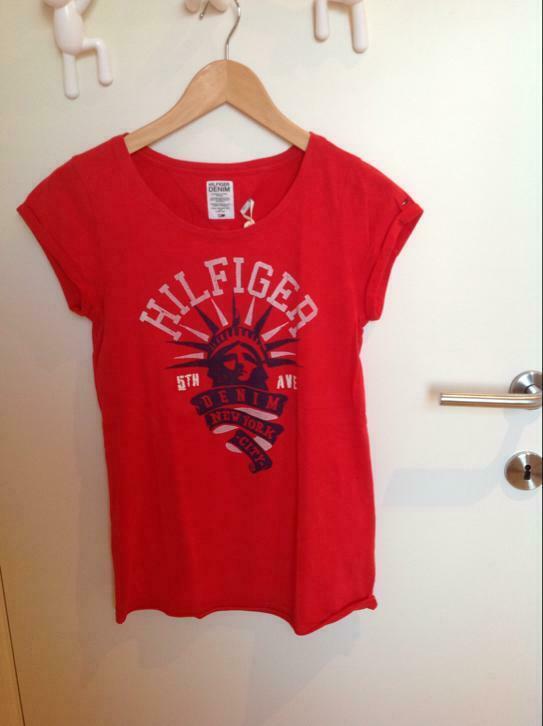 Tshirt van tommy hilfiger, Ophalen