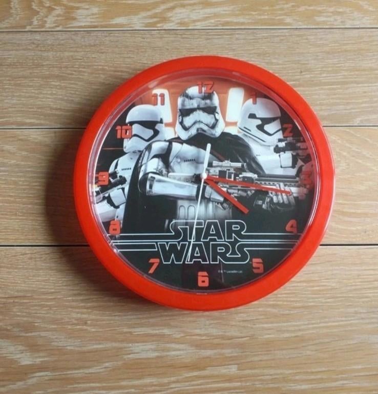 Star Wars-klok, Ophalen of Verzenden, Zo goed als nieuw, Wandklok