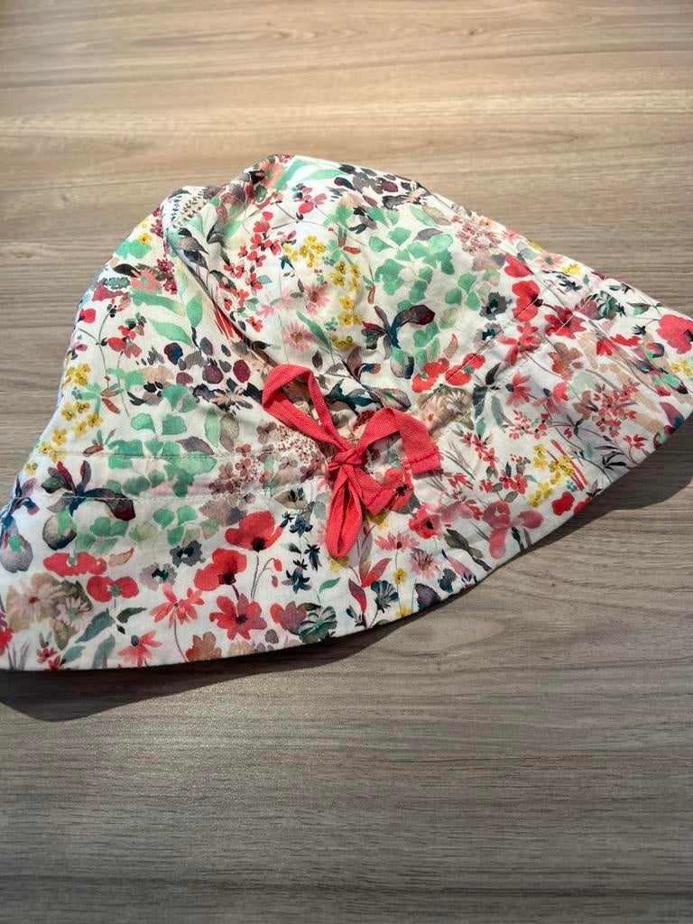 Zonnehoedje Bonpoint Taille 2, Enlèvement ou Envoi, Comme neuf