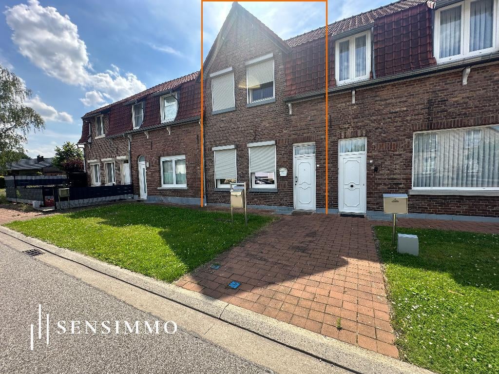 Woning te koop, Immo, Huizen en Appartementen te koop, Genk, tot 200 m², Tussenwoning, F