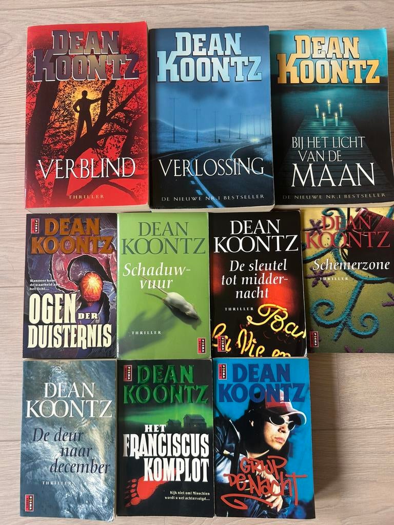 9 boeken Dean Koontz - Verblind - Verlossing - Schemerzone, Ophalen of Verzenden, Gelezen