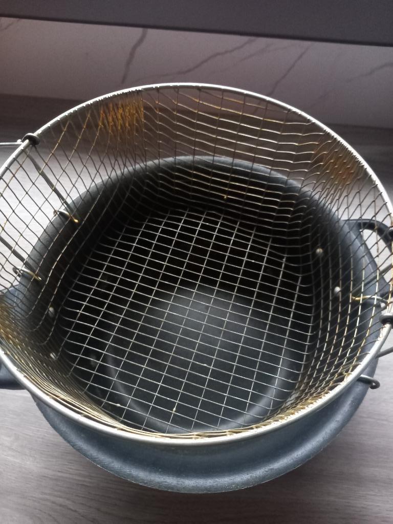 Panier et casserole à frire, Enlèvement, Utilisé, Autres matériaux, Autres types