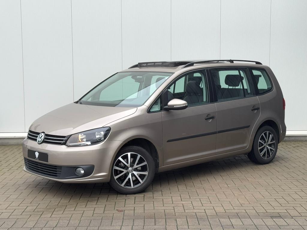 ✅ Volkswagen Touran 1.2 TSI Highl 7ZITP Pano Navi 1eig GARAN, Voorwielaandrijving, Euro 5, Beige, 4 cilinders