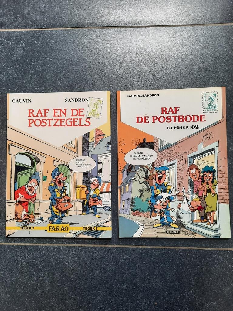 2 x Cauvin  Raf de postbode Raf en de postzegels Tegek 7, Meerdere stripboeken, Ophalen of Verzenden, Gelezen, Cauvin
