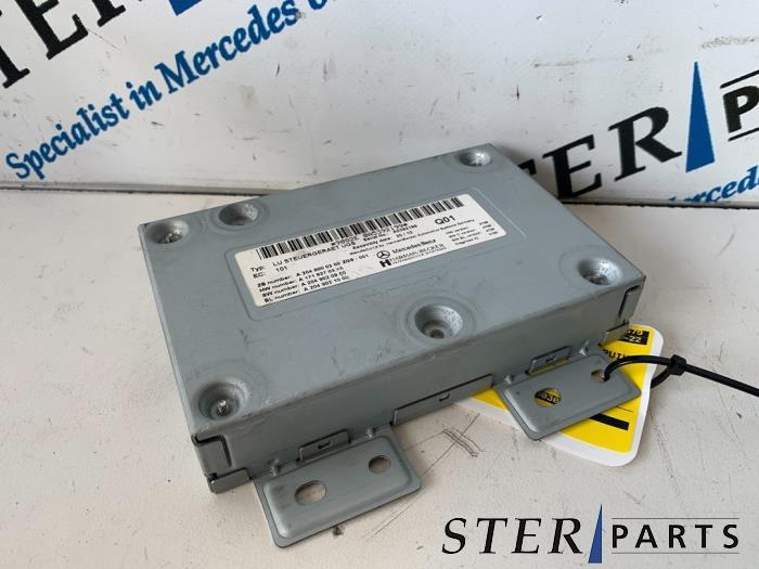 Regelunit Multi Media van een Mercedes C-Klasse, Ophalen of Verzenden, 3 maanden garantie, Gebruikt, Mercedes-Benz