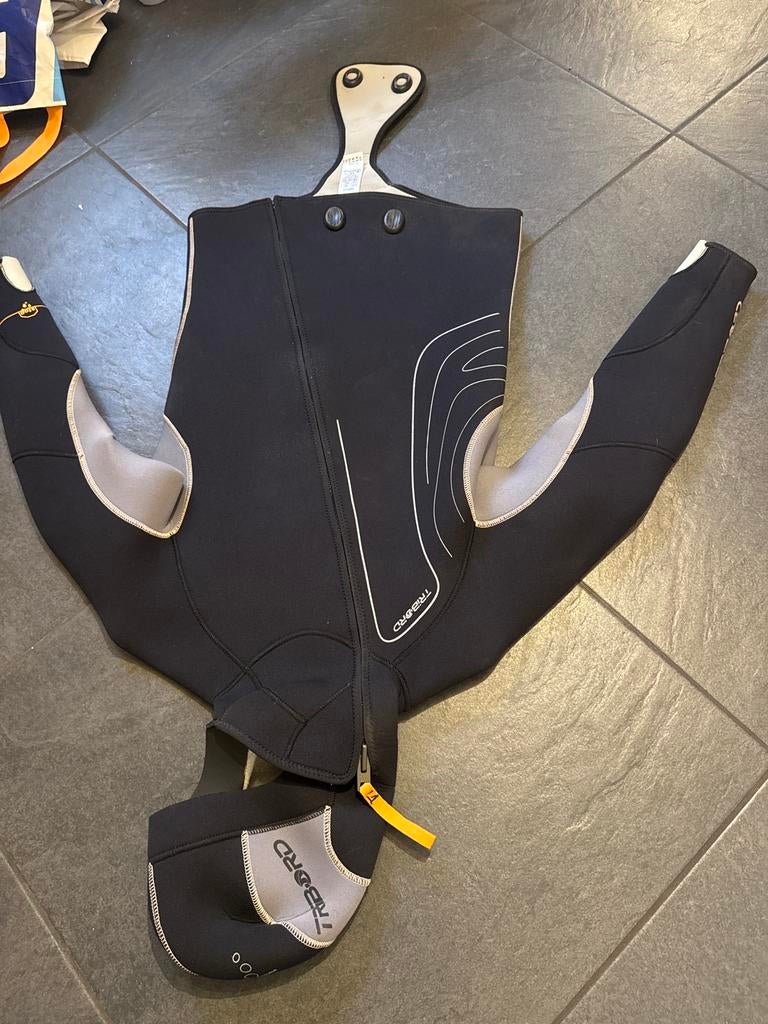 Wetsuit tribord 46, Watersport en Boten, Ophalen of Verzenden, Zo goed als nieuw