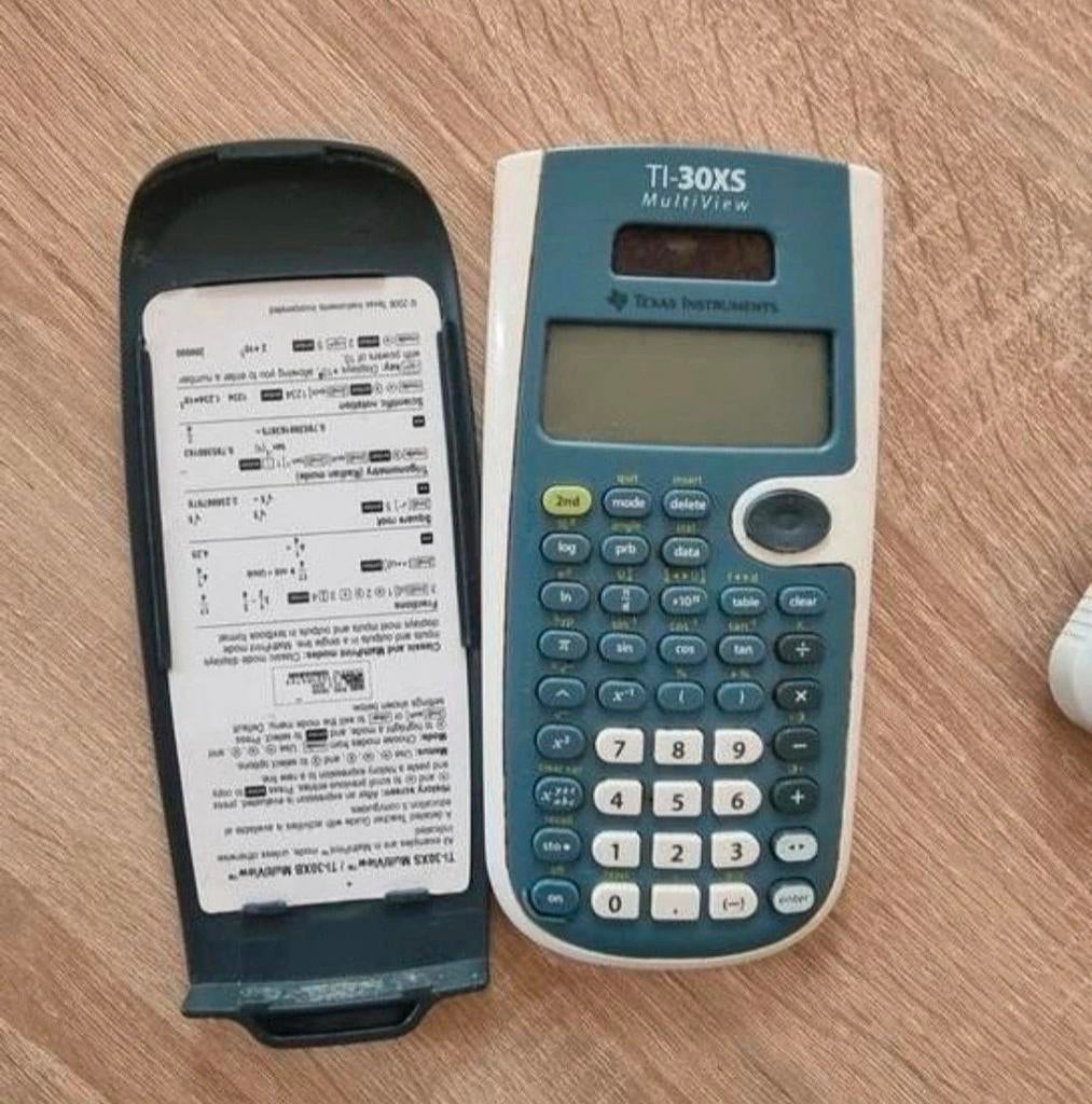 Texas Instruments TI-30XS Multiview
Wetenschappelijk, Enlèvement, Calculatrices graphique, Utilisé