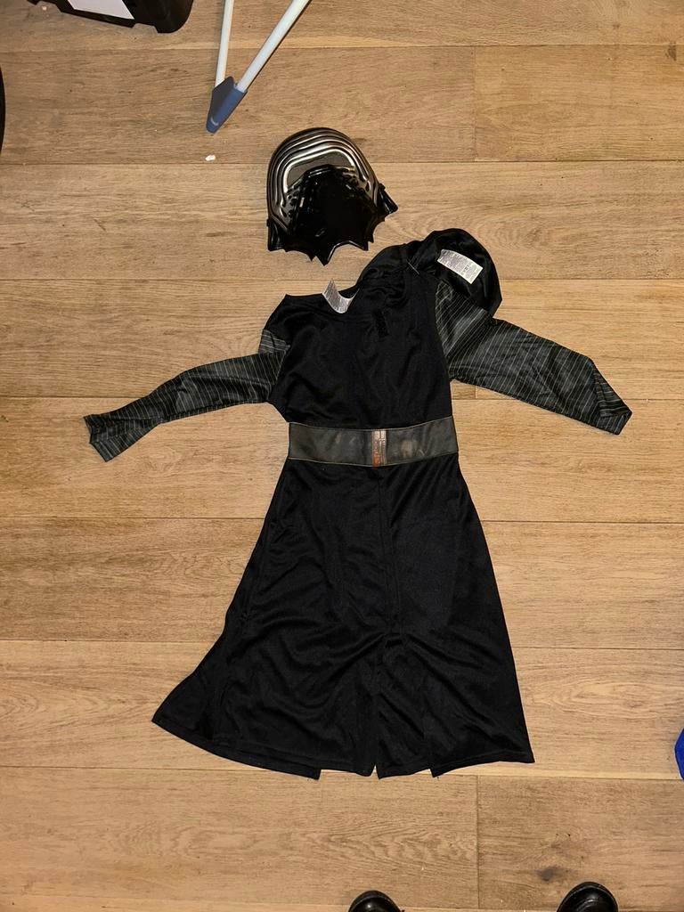 Star wars pak kylo ren 5/6 jaar, Kinderen en Baby's, Ophalen of Verzenden, Gebruikt, 110 t/m 116, Jongen
