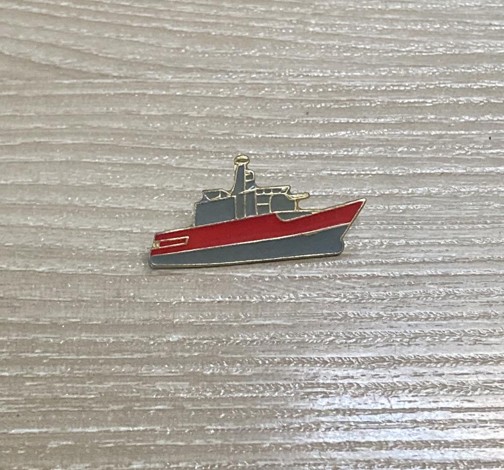 PIN - BOOT - BATEAU - SHIP, Verzenden, Gebruikt, Transport, Speldje of Pin