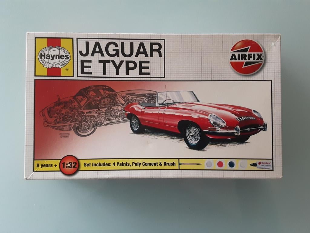 Jaguar E type Airfix 1:32, Hobby en Vrije tijd, Auto, 1:32 tot 1:50, Ophalen of Verzenden, Zo goed als nieuw
