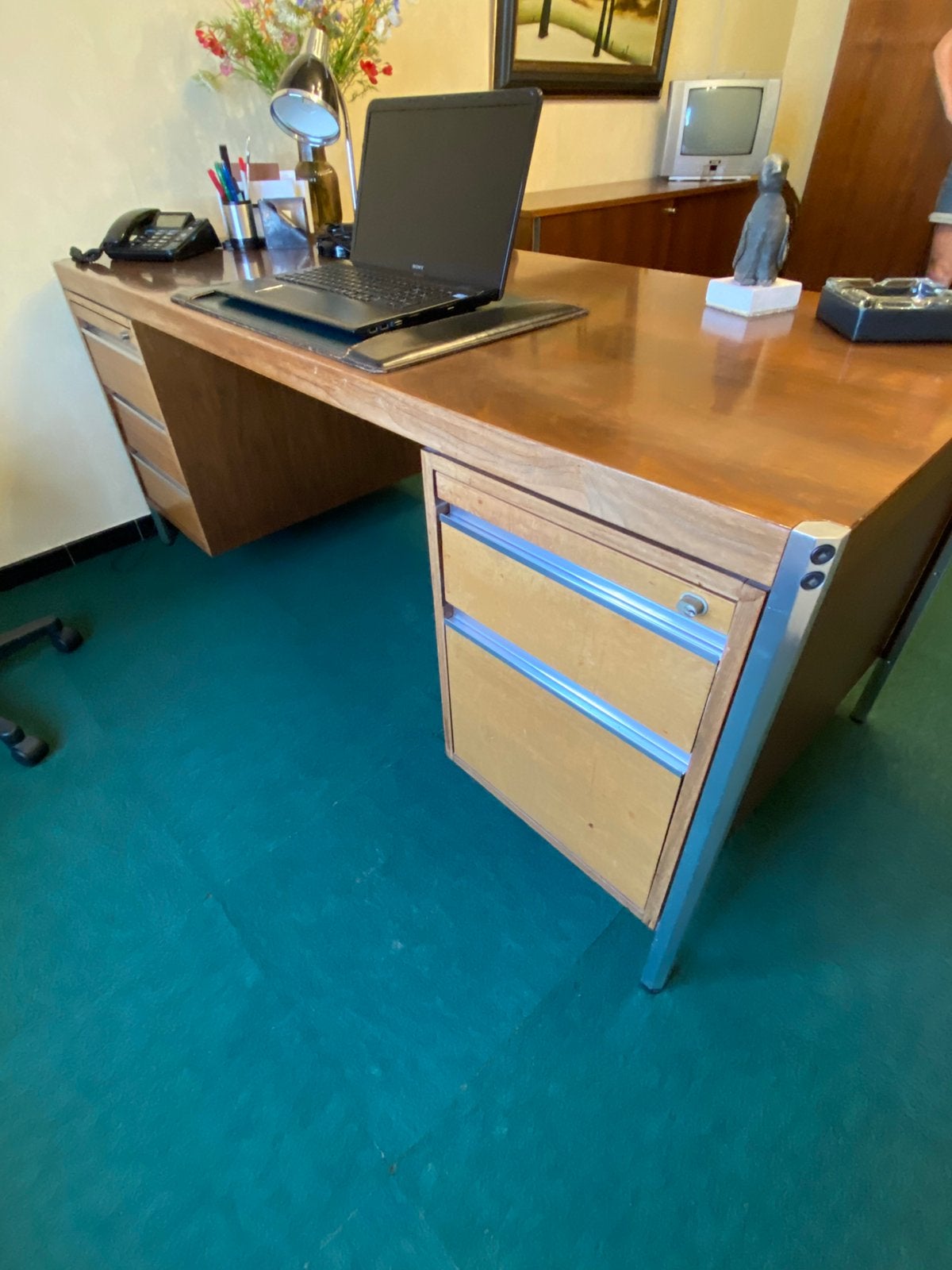 Vintage De Coene bureau + lage kast 1960’s, Maison & Meubles, Bureaux, Vintage, Enlèvement, Comme neuf