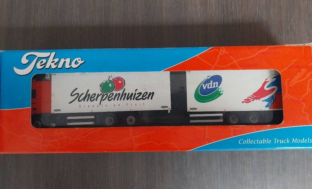 Tekno  Daf 95XF koelwagen, Hobby en Vrije tijd, Modelauto's | 1:50, Ophalen, Zo goed als nieuw, Bus of Vrachtwagen, Tekno