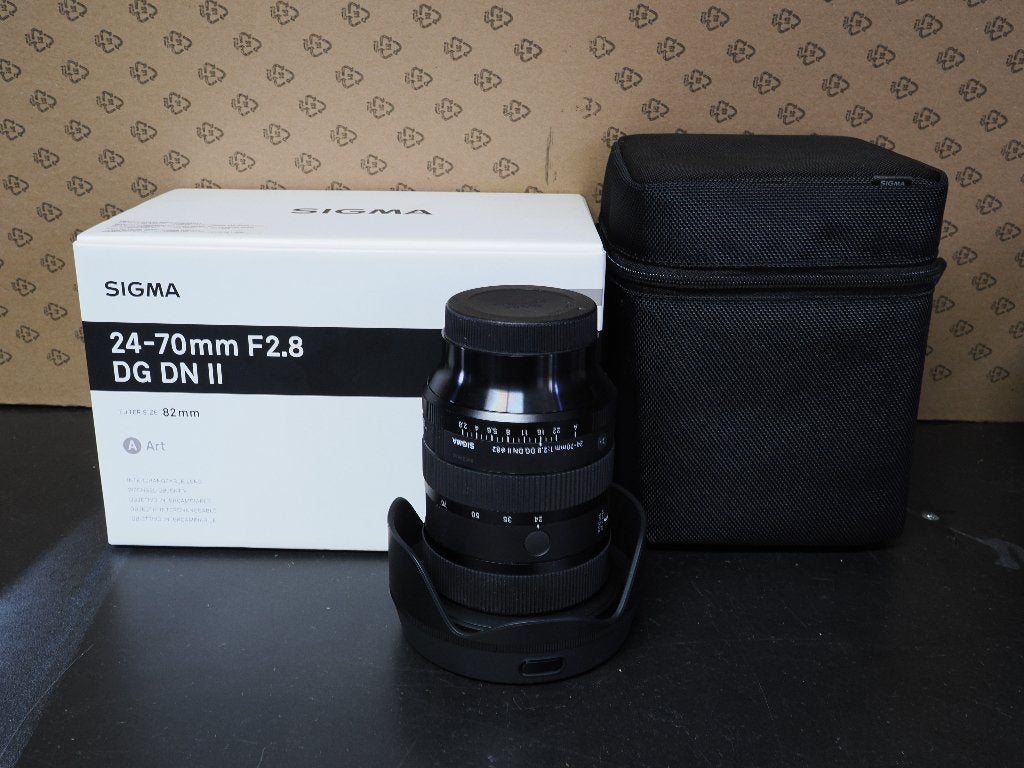 Sigma 24-70mm f/2.8 DG DN II Art voor Sony FE, Ophalen, Sony E-mount, Sigma, Zo goed als nieuw