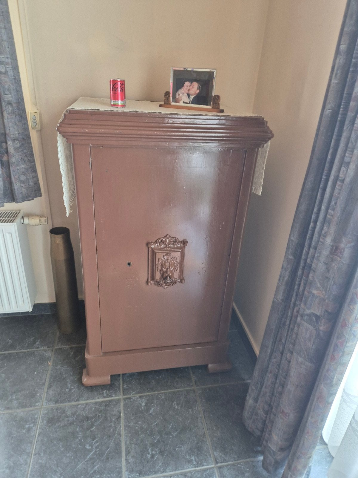 Freres kluis 19eeuws, Ophalen