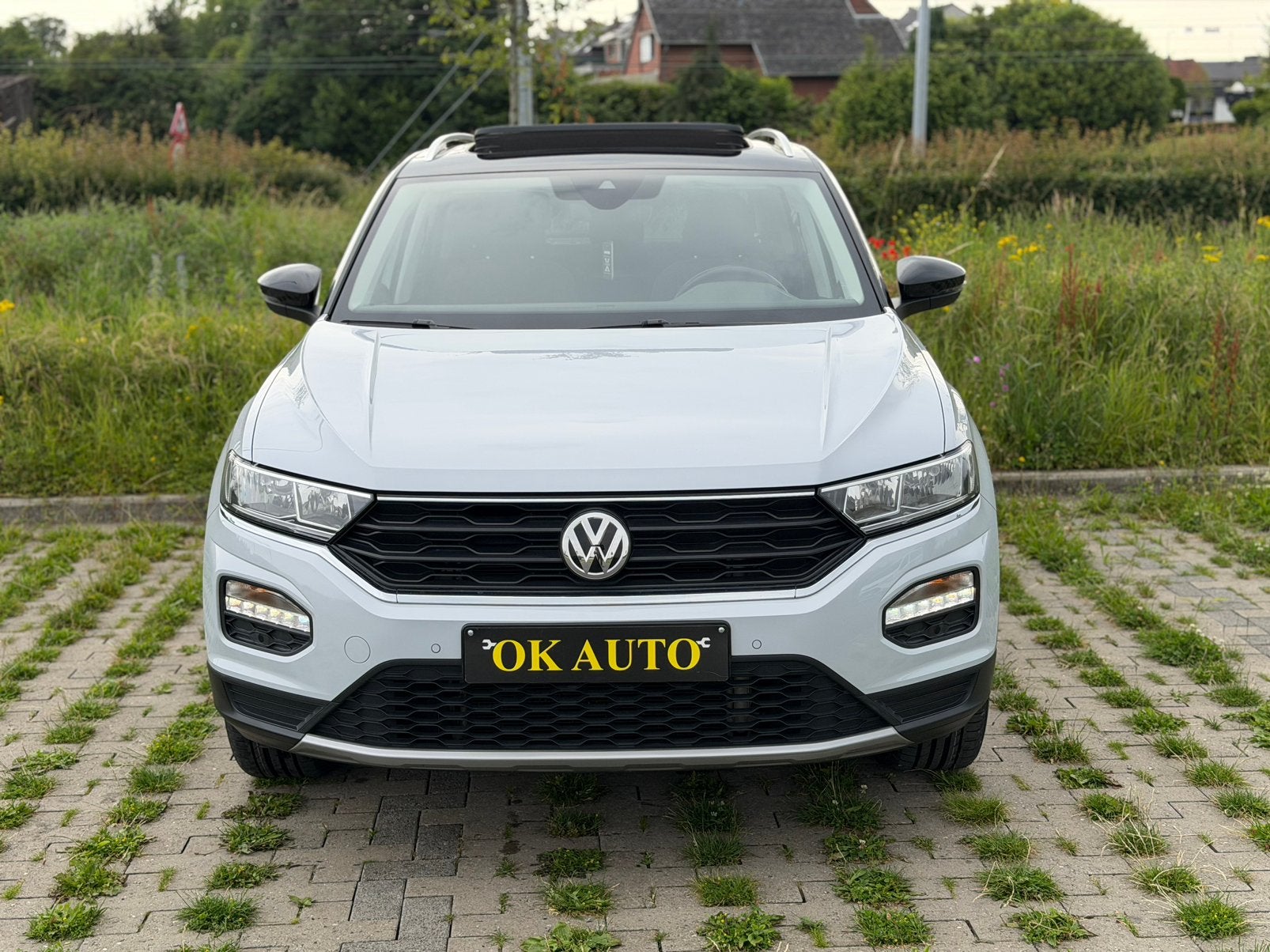 Vw T-Roc 1.5 TSI Dsg Pano Car Play garantie 12 maanden, Stof, 5 zetels, 5 deurs, Particulier