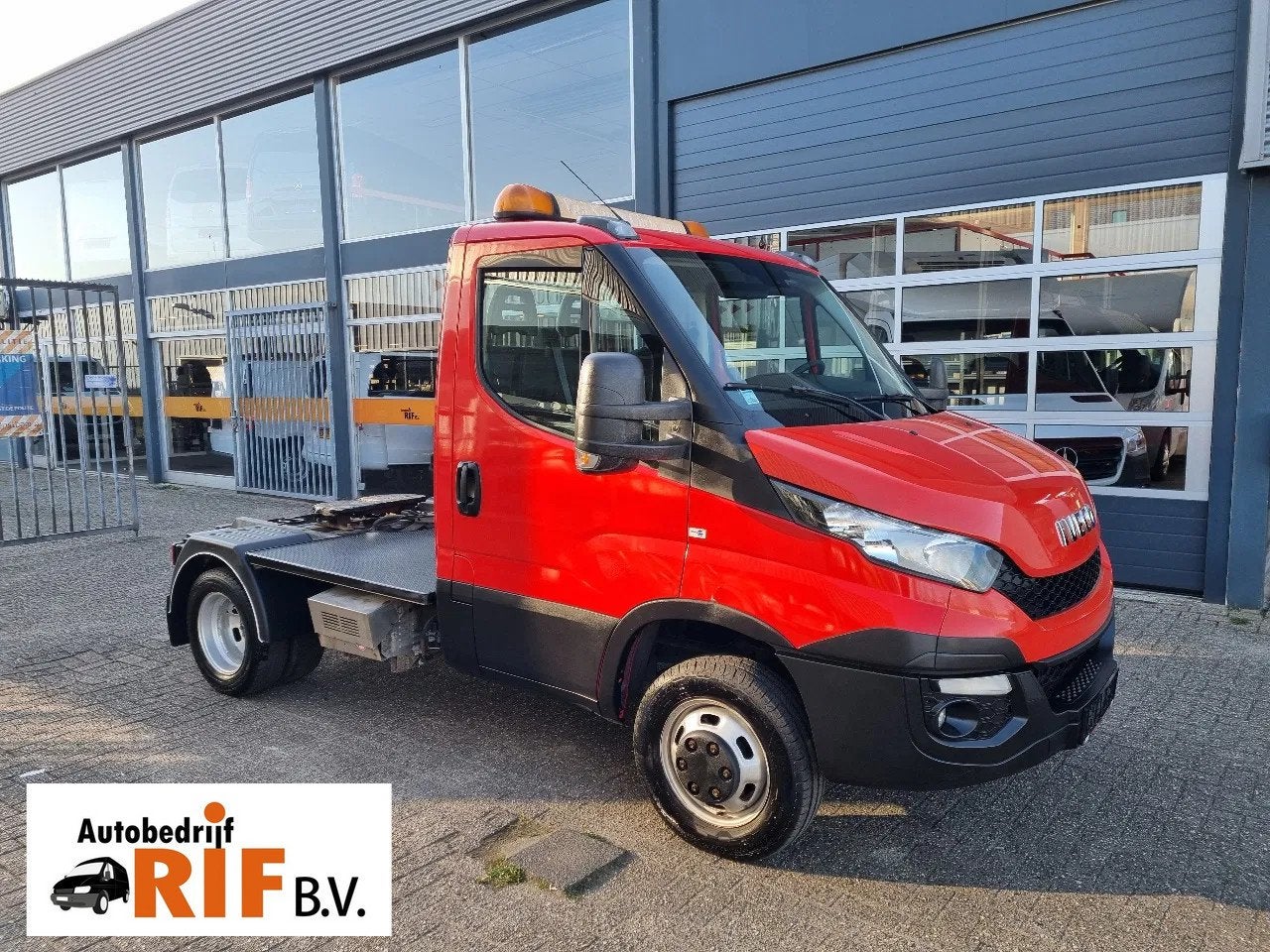 Iveco Daily 50C21 3.0D/ 204 PS/ 8750 KG, Rouge, Euro 5, Achat, Entreprise