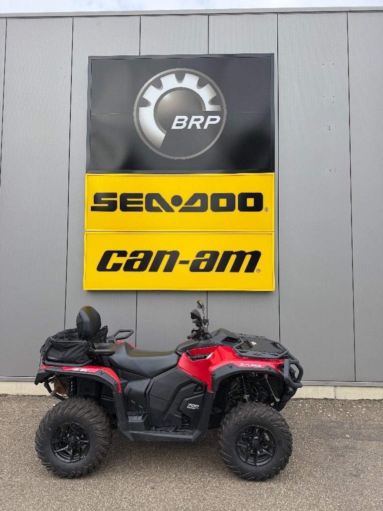 Can-Am Outlander 700 MAX DPS, 650 cm³, 1 cylindre