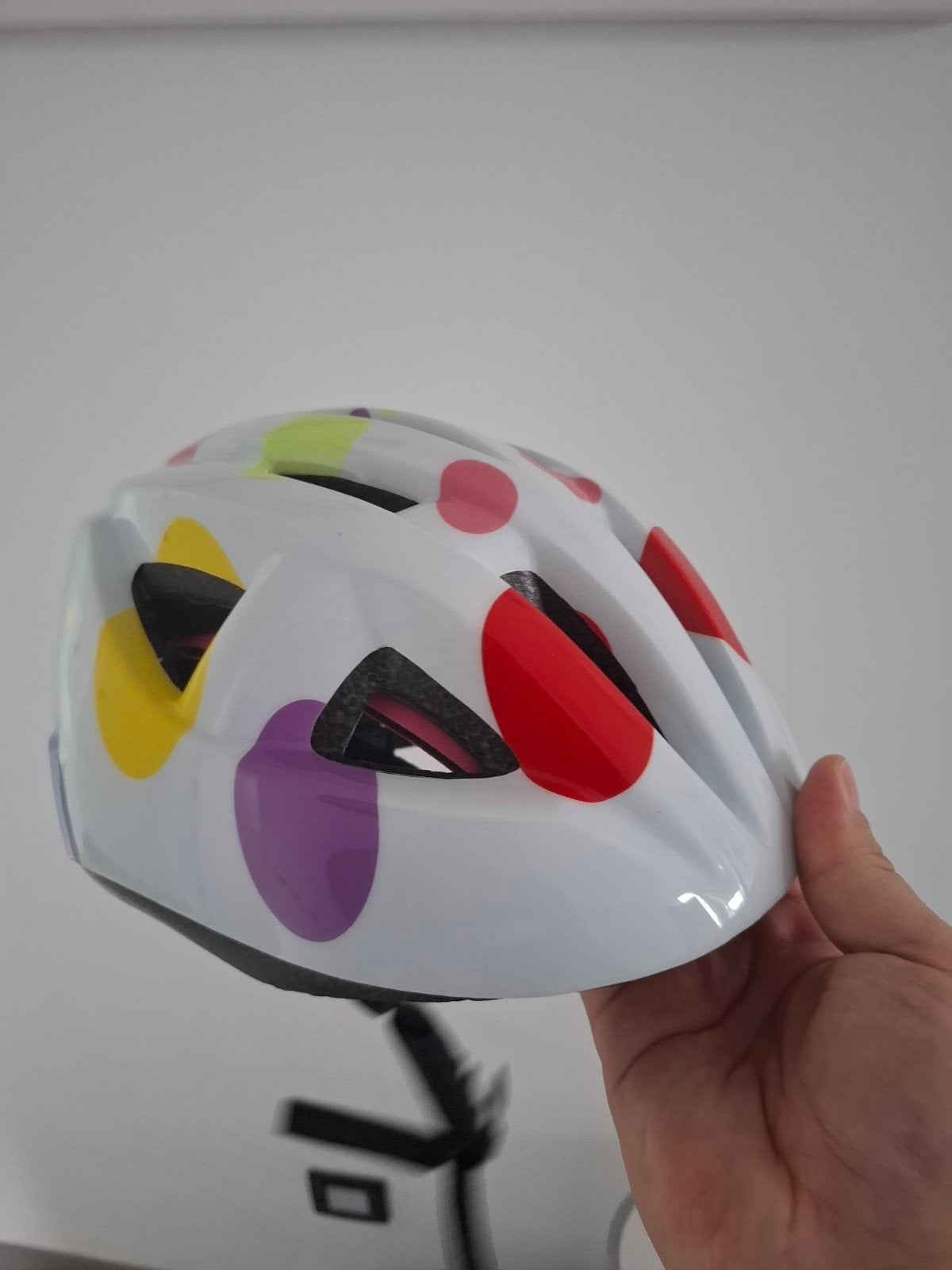 Kinderhelm nieuw, Enlèvement
