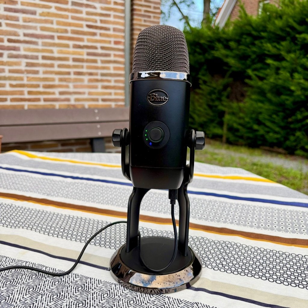 Blue Yeti X (USB Microfoon), Muziek en Instrumenten, Ophalen of Verzenden, Gebruikt, Studiomicrofoon