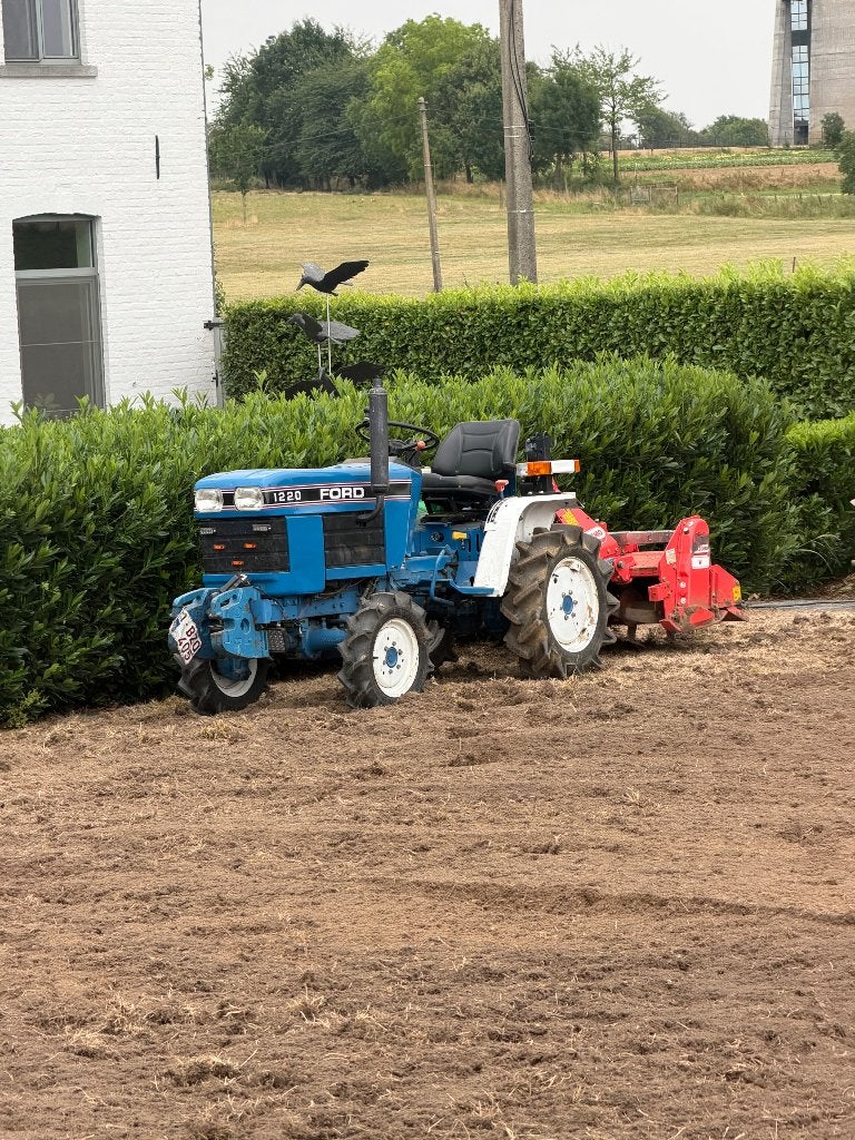 Mini-tracteur Tuinenleuckx, outils grue et chauffeur à louer, Articles professionnels, Neuf, Autres marques, Enlèvement ou Envoi