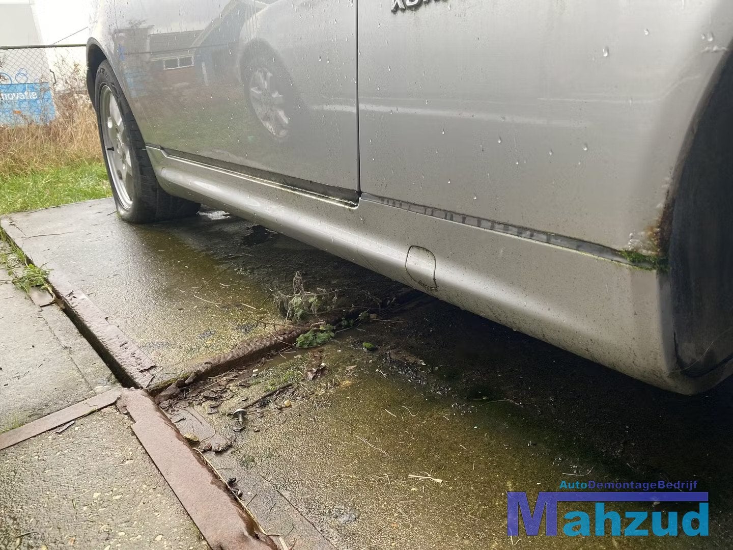 MERCEDES SLK R170 Zilver 744 rechts zijskirt sideskirt 1996-, Mercedes-Benz AG, Mercedes-Benz, Utilisé, Mercedesstrasse 120
70372  Stuttgart, DE