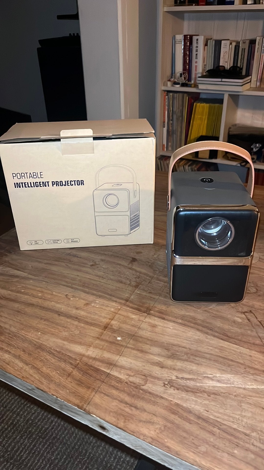 Aerdent Videoprojector, Ophalen of Verzenden, Zo goed als nieuw