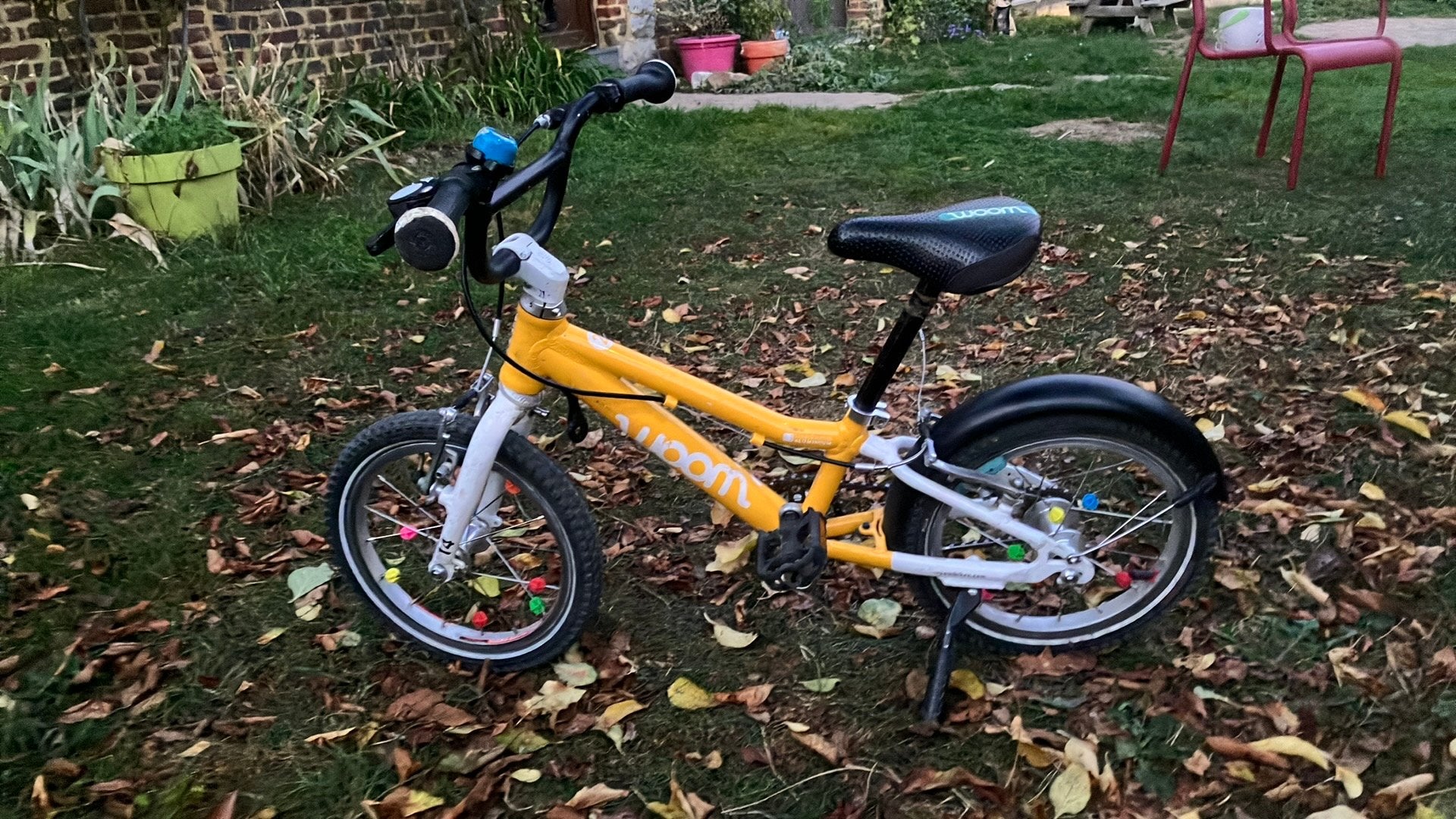 Woom 2 lichtgewicht fiets, Fietsen en Brommers, Ophalen, Gebruikt, Velgrem, Minder dan 16 inch
