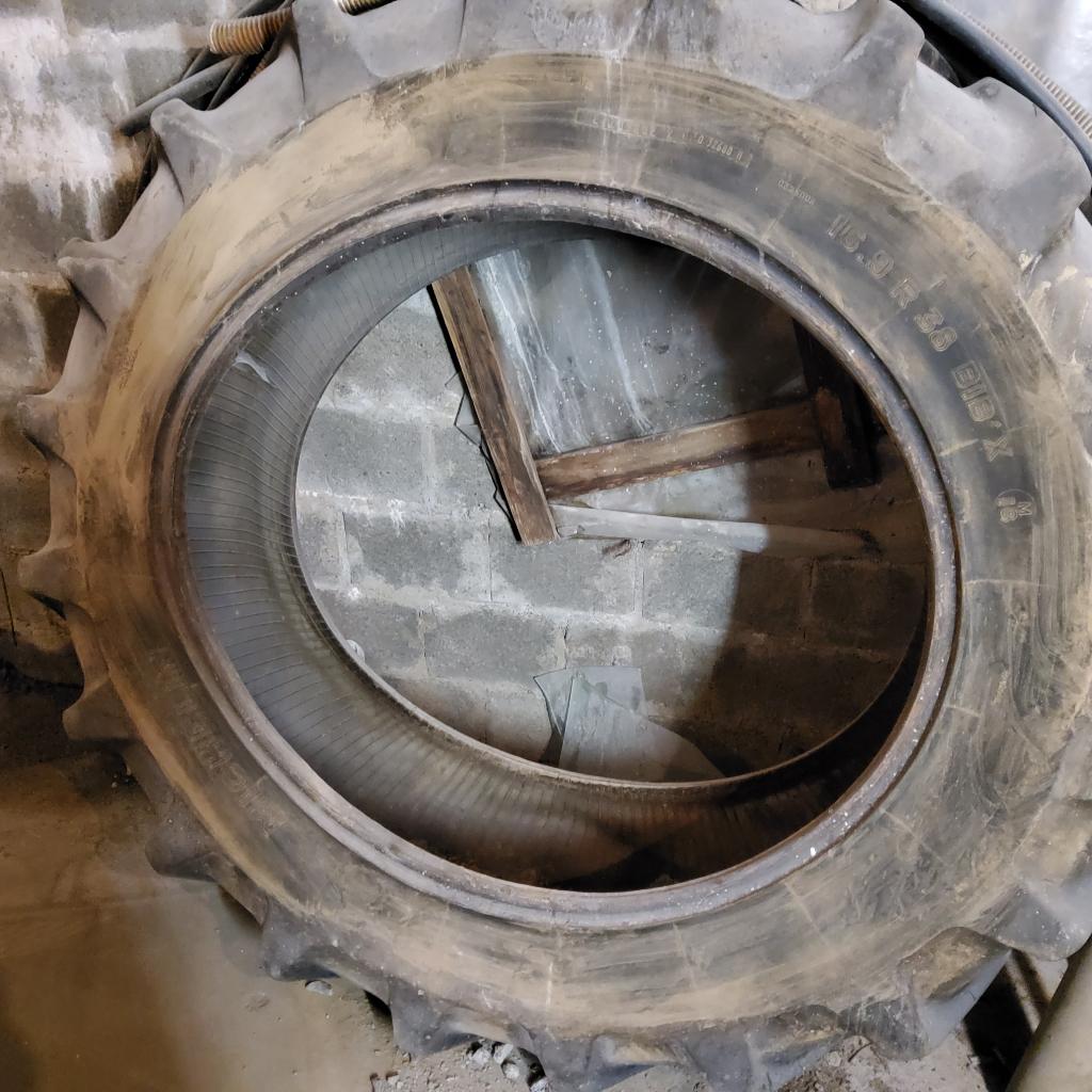 16.9 R 38 tractorband, Ophalen, Gebruikt