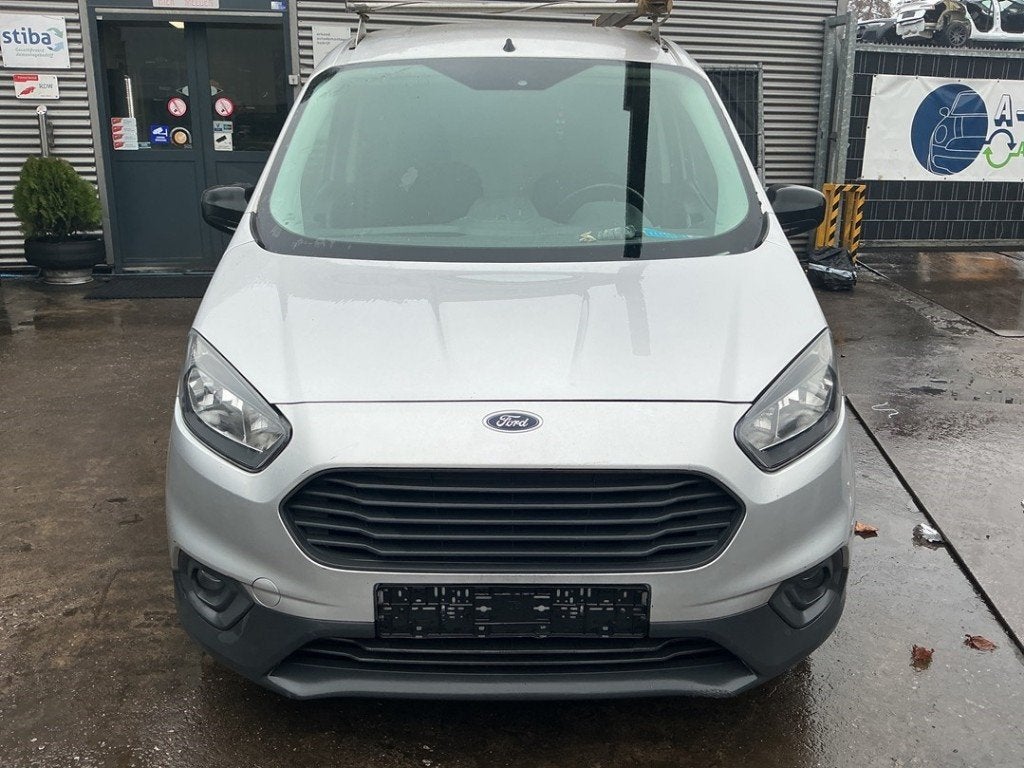 PIECES AVANT Ford Transit Courier (01-2014/12-2023), Utilisé, Ford