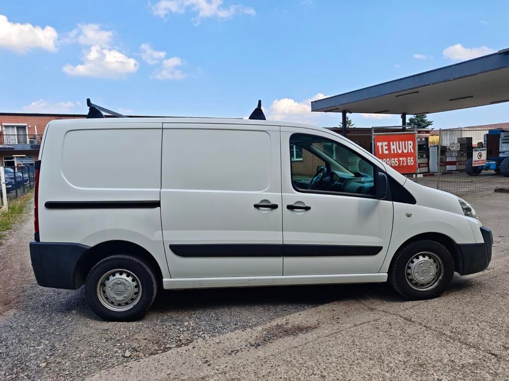 Citroen Jumpy bj 2013  1.6 diesel euro 5 119000 km, Voorwielaandrijving, Stof, Zwart, 4 cilinders