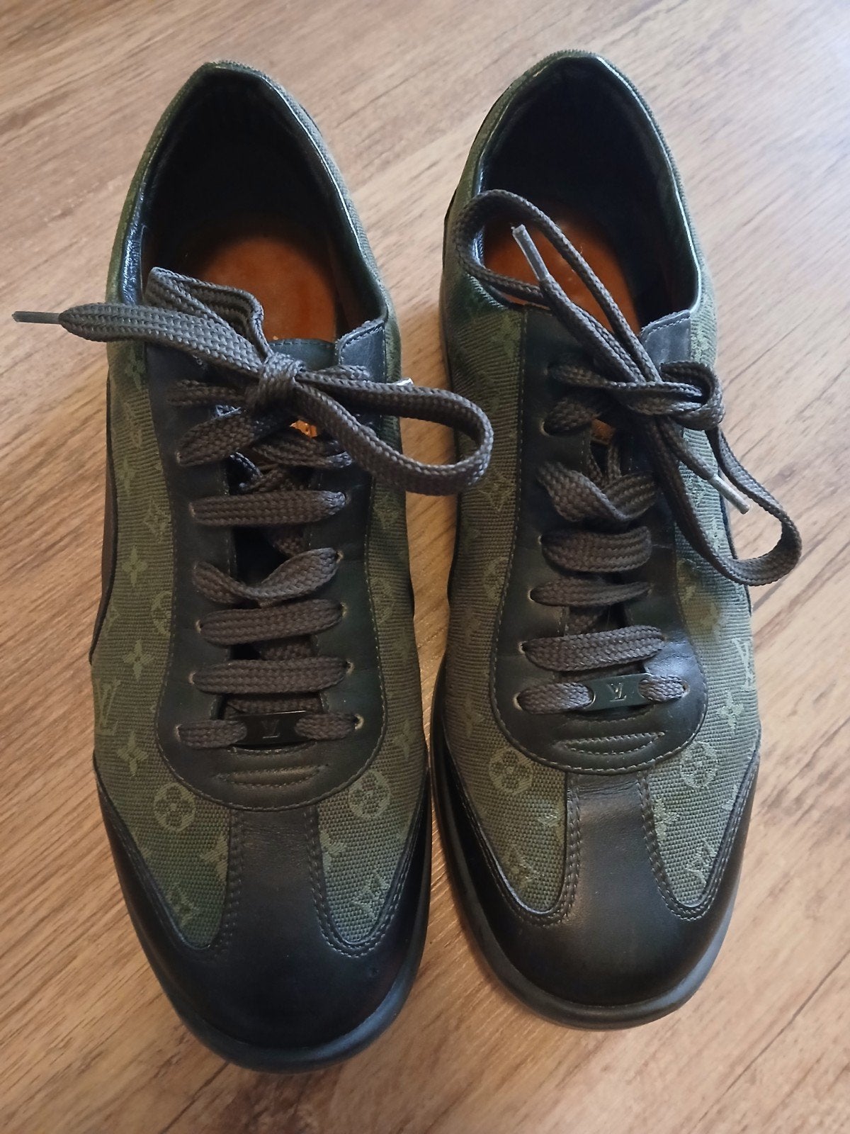 Baskets Louis Vuitton hommes T40, Vêtements | Hommes, Baskets