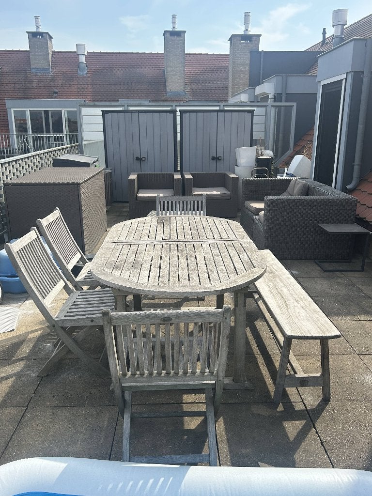 Eettafel met zitbank en 4x tuinstoel, Ophalen, Gebruikt, Ovaal, Hout