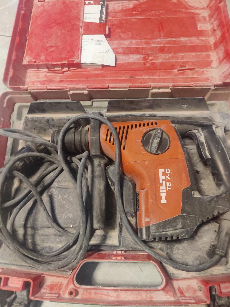 Foreuse/ Burineur hilti TE7C, Bricolage & Construction, Outillage | Foreuses, 400 à 600 watts, Enlèvement, Utilisé, Mécanisme de percussion